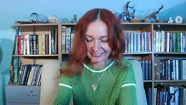 Foxilady357 online show from 04-28-26, 01:59
