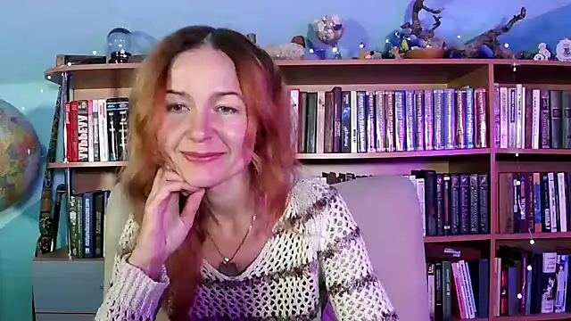 Snapshot of Foxilady357 chatting on 10-23-25, 09:41 Foxilady357 online show from 10-23-25, 09:41