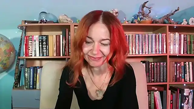 Snapshot of Foxilady357 chatting on 11-13-25, 03:38 Foxilady357 online show from 11-13-25, 03:38