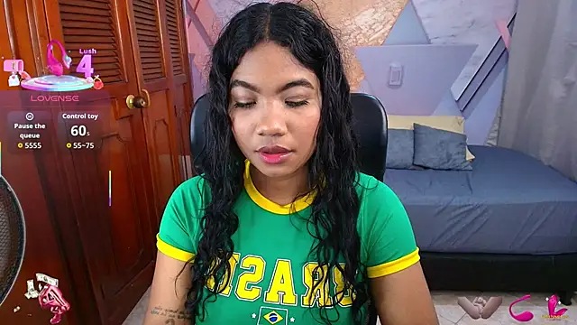 sharlottxl online show from 12-14-25, 01:34