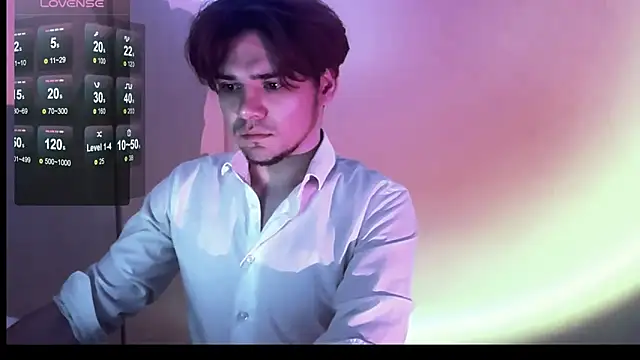 Snapshot of 1RobertTT chatting on 10-30-25, 09:22 1RobertTT online show from 10-30-25, 09:22