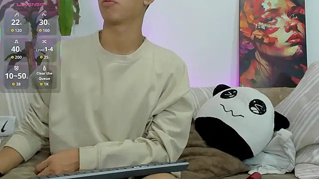 LoganTwink18 online show from 02-17-26, 02:14