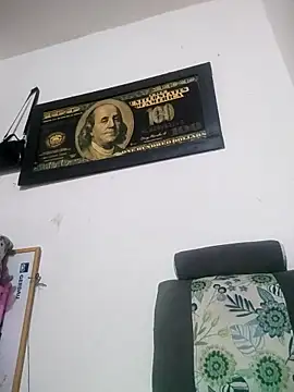 Valenn fernandez online show from 06-01-26, 08:19
