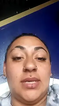 Snapshot of YiingandYang chatting on 03-03-26, 06:15 YiingandYang online show from 03-03-26, 06:15