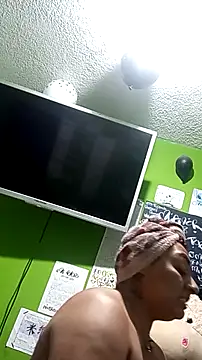 Snapshot of YiingandYang chatting on 03-09-26, 06:55 YiingandYang online show from 03-09-26, 06:55