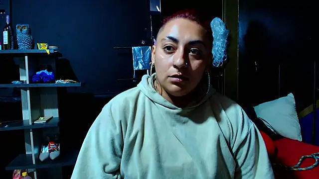 Snapshot of YiingandYang chatting on 03-17-26, 10:24 YiingandYang online show from 03-17-26, 10:24