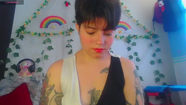 Mitsuha gate online show from 12-16-25, 02:32