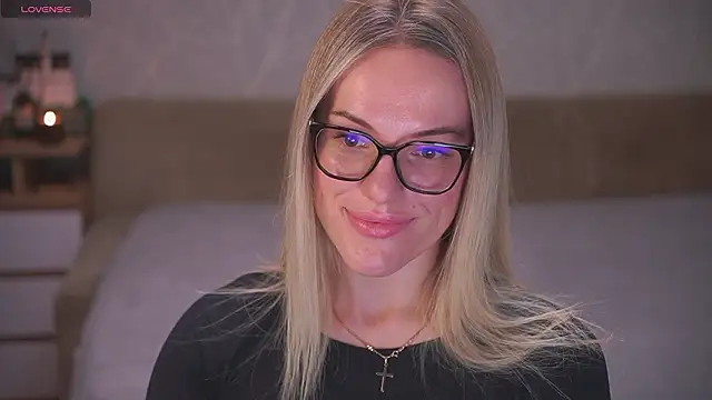 Vanille Mystery online show from 03-09-26, 10:02