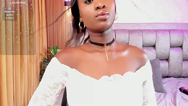 More Hott online show from 09-10-25, 07:13