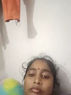 Guriya0076 online show from 07-11-26, 04:29