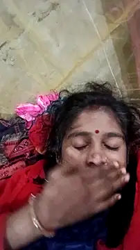 Guriya0076 online show from 12-20-25, 07:17