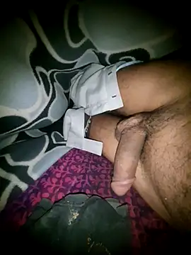 Snapshot of Desi_Horny_Boys chatting on 10-22-25, 04:39 Desi Horny Boys online show from 10-22-25, 04:39