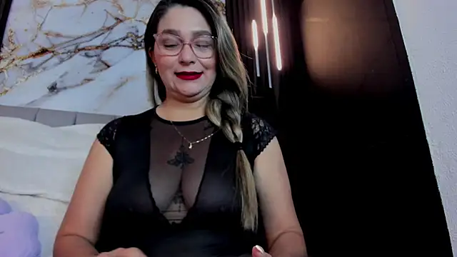 MelanyVegas online show from 02-10-26, 10:14