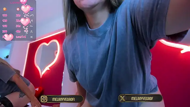 Snapshot of MelanyVegas chatting on 01-09-26, 08:43 MelanyVegas online show from 01-09-26, 08:43