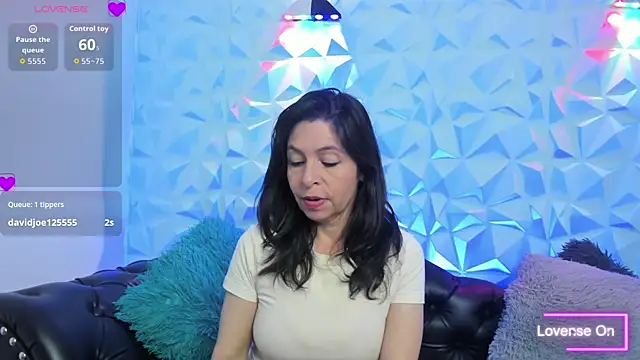 SabinaDeluxe cg online show from 11-15-25, 12:31