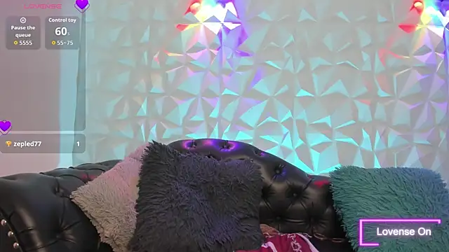 SabinaDeluxe cg online show from 11-21-25, 12:31