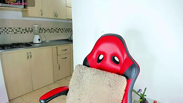 alexandra cute online show from 10-31-25, 06:43