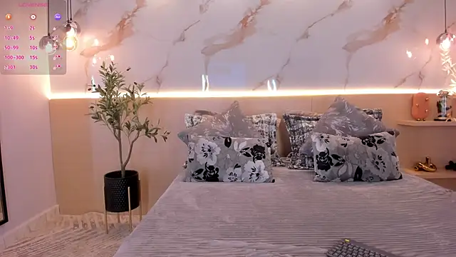 isabellasouza online show from 09-20-25, 11:37