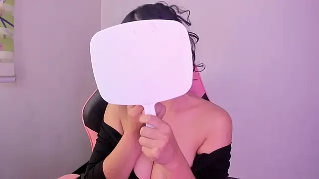 Arianna Jannes online show from 04-17-26, 06:00