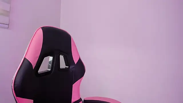 Arianna Jannes online show from 03-10-26, 05:28