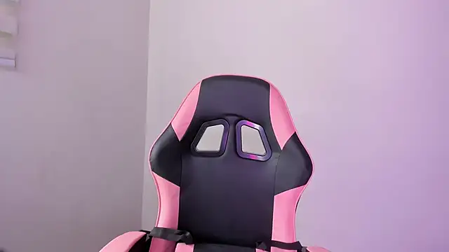 Arianna Jannes online show from 02-11-26, 05:24