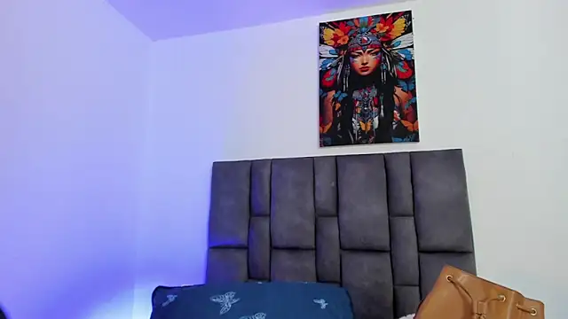 abby jones2 online show from 10-28-25, 03:29