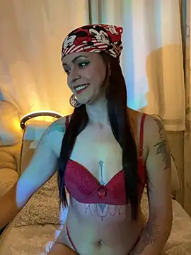 TayllorSweet  online show from 06-20-26, 02:05