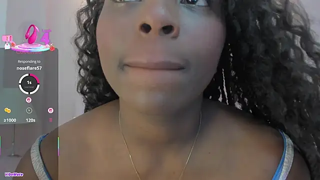Snapshot of Melanyy_Ebonny chatting on 10-21-25, 03:39 Melanyy Ebonny online show from 10-21-25, 03:39