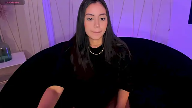 AmbarJames  online show from 01-15-26, 12:08