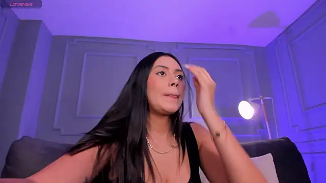 AmbarJames  online show from 02-02-26, 12:15