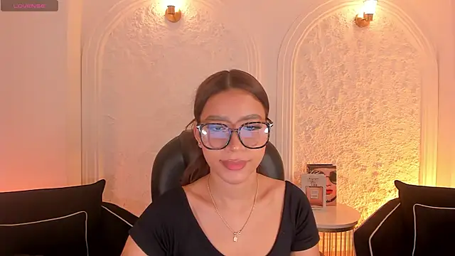 SophieHouston  online show from 07-16-26, 03:14