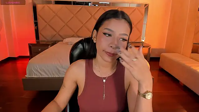 SophieHouston  online show from 03-04-26, 01:57