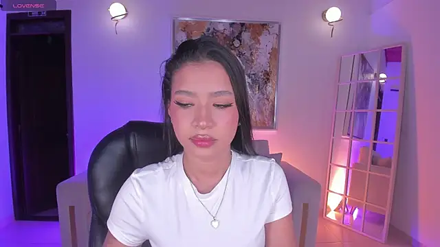 SophieHouston  online show from 01-11-26, 04:08