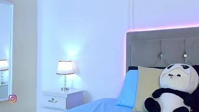 Ambar Bull online show from 03-10-26, 01:26