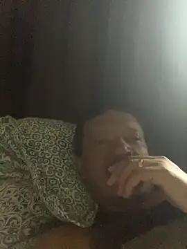 PIROCAGG21 online show from 11-08-25, 04:43