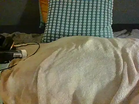 blue-moon23 online show from 11-03-25, 01:58