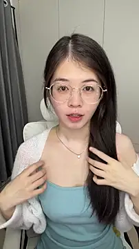 Qianqian-888 online show from 12-20-25, 12:35