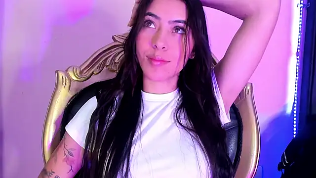 ValkaGrecco online show from 11-04-25, 04:05