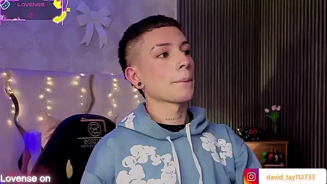 boyfox tay online show from 02-24-26, 07:04