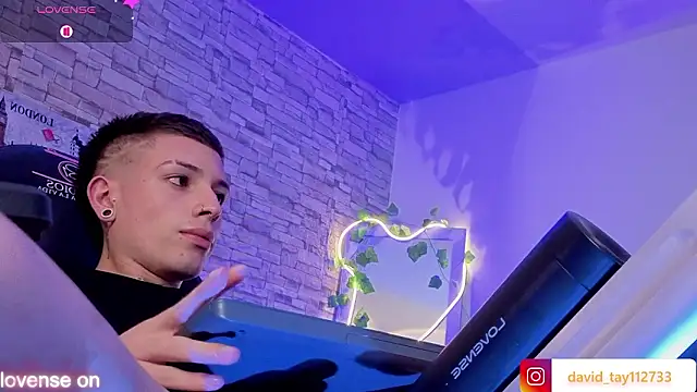 boyfox tay online show from 02-13-26, 11:05