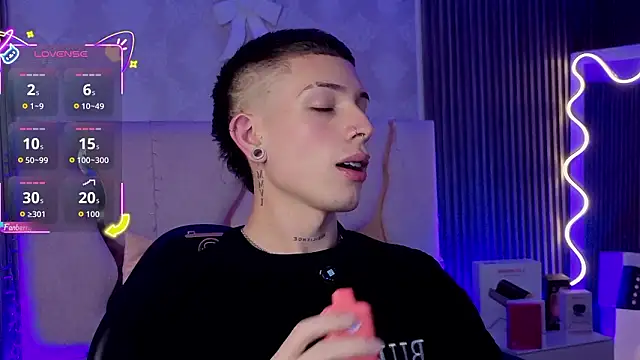 boyfox tay online show from 02-21-26, 07:27