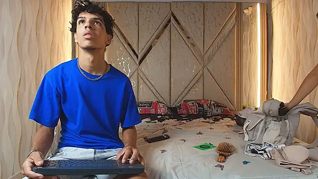 Hotcouple 222 online show from 04-10-26, 01:29