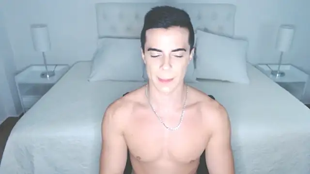 mr hunterx online show from 04-15-26, 01:44