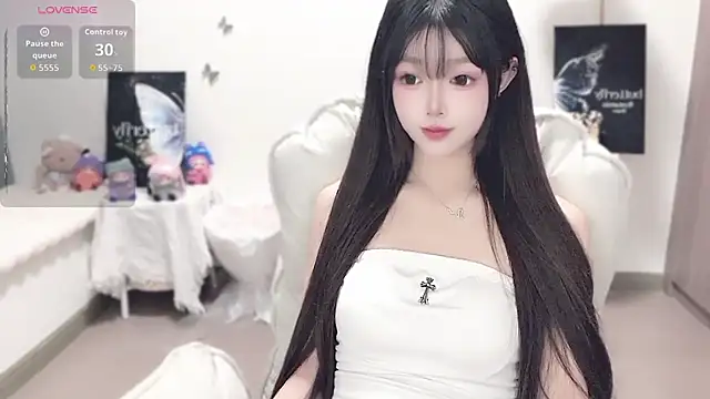 -EEBABY online show from 11-24-25, 08:42