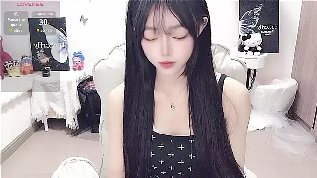 -EEBABY online show from 06-17-26, 04:39
