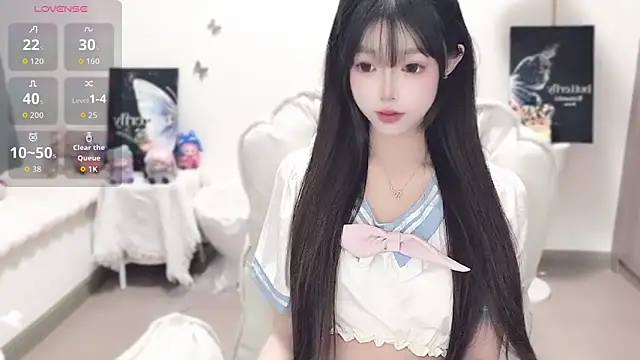 -EEBABY online show from 11-21-25, 11:04