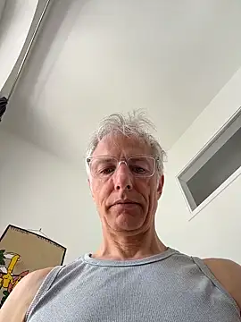 SexyLeon8 online show from 06-16-26, 09:20