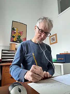 SexyLeon8 online show from 12-17-25, 09:03