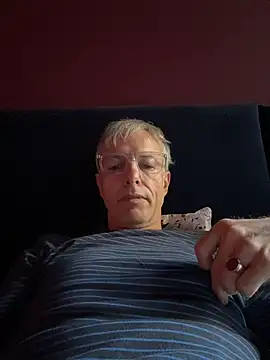 SexyLeon8 online show from 12-15-25, 12:55