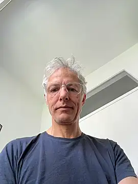 SexyLeon8 online show from 06-17-26, 06:46